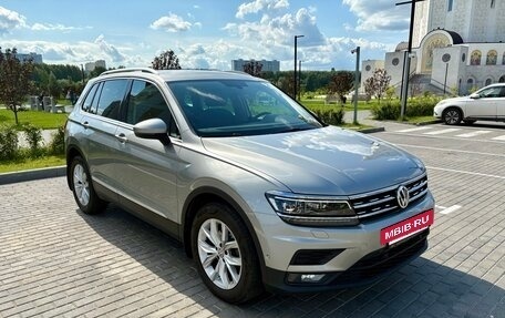 Volkswagen Tiguan II, 2018 год, 2 380 000 рублей, 9 фотография