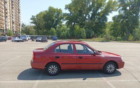 Hyundai Accent II, 2005 год, 325 000 рублей, 2 фотография