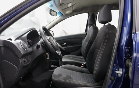 Renault Logan II, 2015 год, 650 000 рублей, 10 фотография