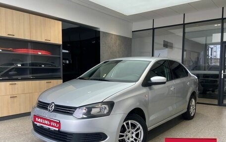 Volkswagen Polo VI (EU Market), 2014 год, 750 000 рублей, 1 фотография