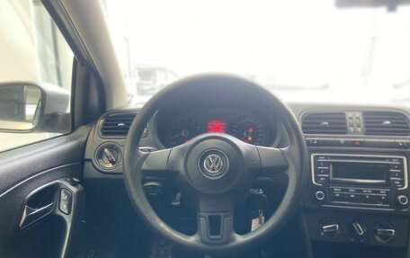 Volkswagen Polo VI (EU Market), 2014 год, 750 000 рублей, 9 фотография