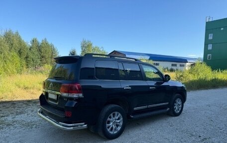 Toyota Land Cruiser 200, 2015 год, 6 800 000 рублей, 1 фотография