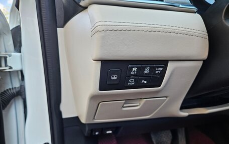 Mazda 6, 2021 год, 3 400 000 рублей, 18 фотография