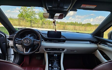 Mazda 6, 2021 год, 3 400 000 рублей, 26 фотография
