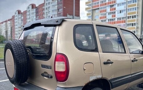 Chevrolet Niva I рестайлинг, 2005 год, 270 000 рублей, 4 фотография