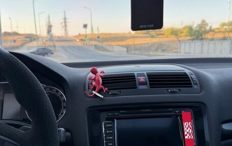 Skoda Octavia RS, 2012 год, 1 750 000 рублей, 8 фотография
