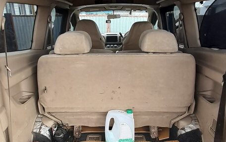 Nissan Serena II, 2002 год, 580 000 рублей, 9 фотография