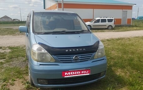 Nissan Serena II, 2002 год, 580 000 рублей, 2 фотография