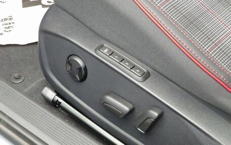 Volkswagen Golf GTI, 2025 год, 5 750 000 рублей, 12 фотография