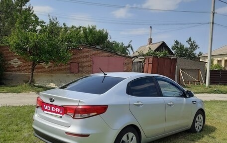 KIA Rio III рестайлинг, 2015 год, 870 000 рублей, 7 фотография