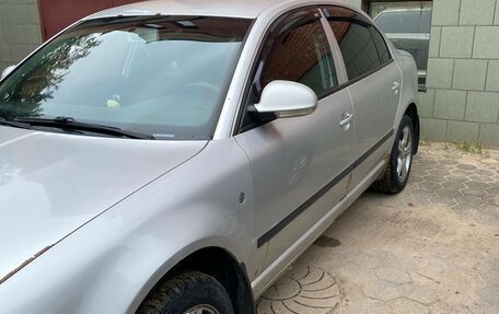 Skoda Superb III рестайлинг, 2007 год, 560 000 рублей, 8 фотография