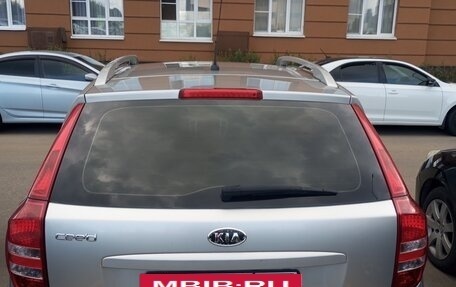 KIA cee'd I рестайлинг, 2009 год, 700 000 рублей, 11 фотография