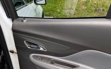 Opel Mokka I, 2013 год, 1 450 000 рублей, 17 фотография