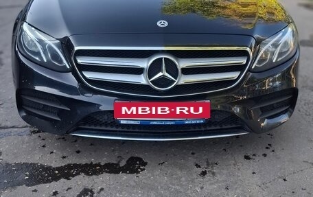 Mercedes-Benz E-Класс, 2019 год, 2 840 000 рублей, 1 фотография