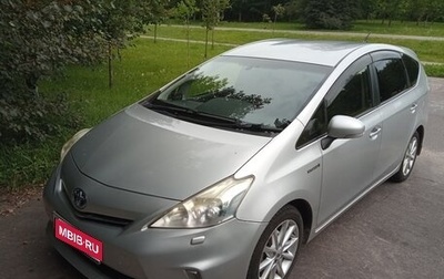 Toyota Prius Alpha I (ZVW40/41), 2014 год, 1 340 000 рублей, 1 фотография