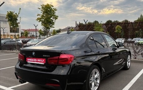 BMW 3 серия, 2017 год, 2 890 000 рублей, 8 фотография