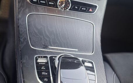 Mercedes-Benz E-Класс, 2019 год, 2 840 000 рублей, 23 фотография