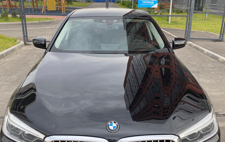 BMW 5 серия, 2019 год, 2 850 000 рублей, 13 фотография