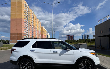 Ford Explorer VI, 2013 год, 1 500 000 рублей, 6 фотография