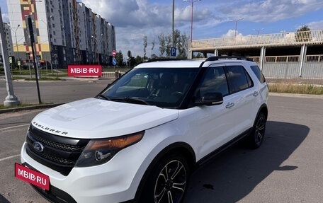 Ford Explorer VI, 2013 год, 1 500 000 рублей, 2 фотография