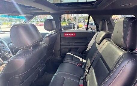 Ford Explorer VI, 2013 год, 1 500 000 рублей, 13 фотография