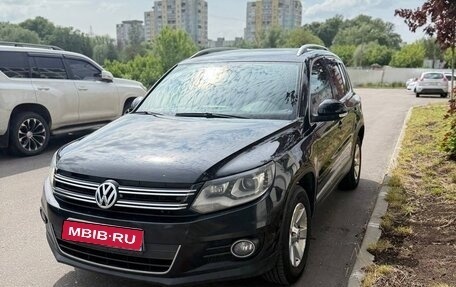 Volkswagen Tiguan I, 2012 год, 985 000 рублей, 1 фотография