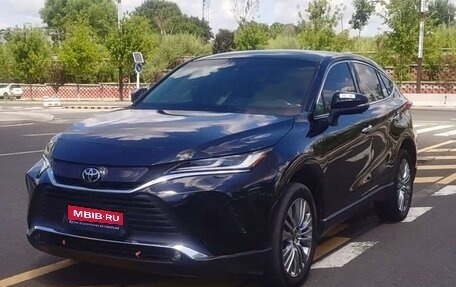 Toyota Harrier, 2022 год, 2 193 000 рублей, 1 фотография