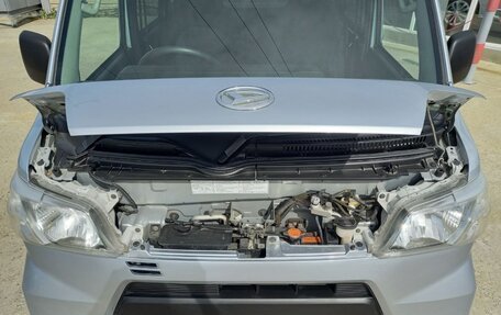 Daihatsu Hijet X, 2019 год, 699 900 рублей, 28 фотография