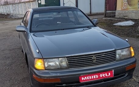 Toyota Crown, 1992 год, 350 000 рублей, 1 фотография