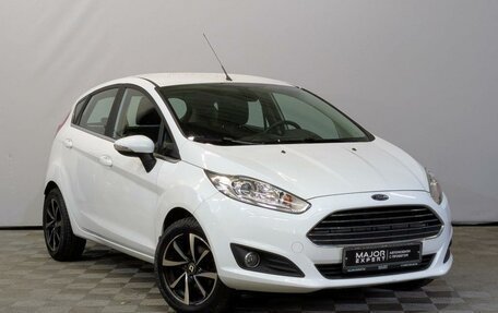 Ford Fiesta, 2015 год, 1 075 000 рублей, 3 фотография