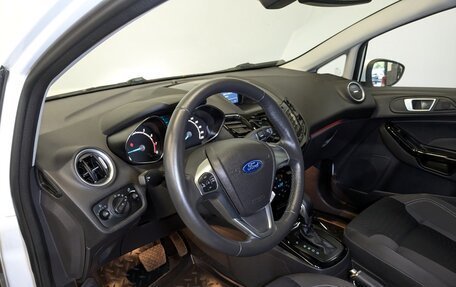 Ford Fiesta, 2015 год, 1 075 000 рублей, 16 фотография