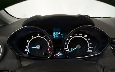Ford Fiesta, 2015 год, 1 075 000 рублей, 13 фотография