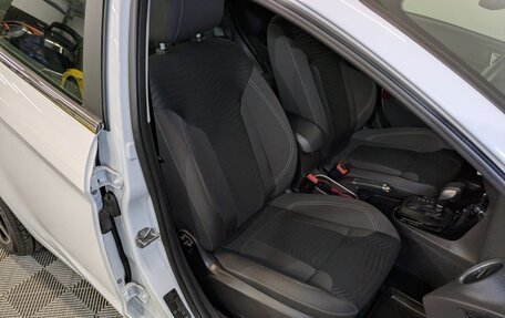 Ford Fiesta, 2015 год, 1 075 000 рублей, 22 фотография