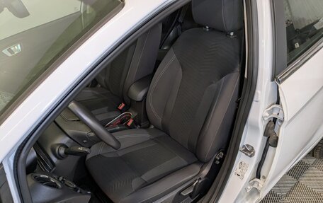 Ford Fiesta, 2015 год, 1 075 000 рублей, 20 фотография