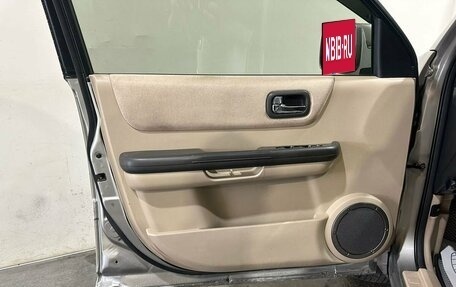 Nissan X-Trail, 2002 год, 550 000 рублей, 24 фотография