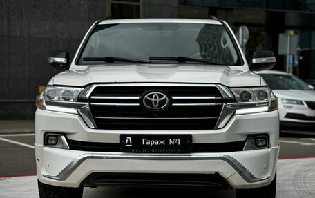 Toyota Land Cruiser 200, 2012 год, 2 975 000 рублей, 2 фотография