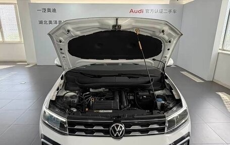Volkswagen T-Cross I, 2022 год, 1 350 000 рублей, 8 фотография