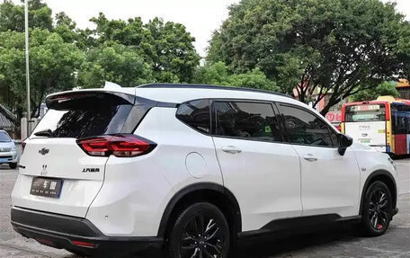 Chevrolet Orlando, 2021 год, 1 250 000 рублей, 6 фотография