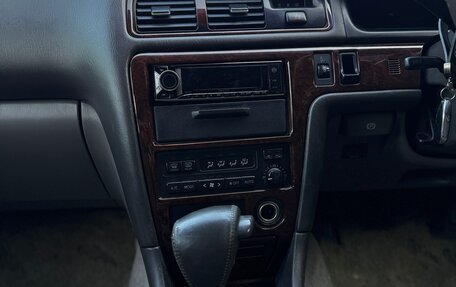 Toyota Mark II VIII (X100), 2000 год, 800 000 рублей, 11 фотография