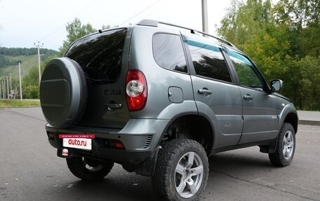 Chevrolet Niva I рестайлинг, 2018 год, 700 000 рублей, 5 фотография
