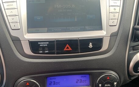 Hyundai ix35 I рестайлинг, 2012 год, 1 170 000 рублей, 2 фотография
