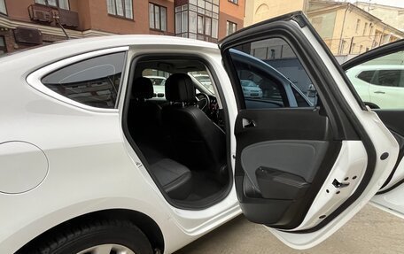 Opel Astra J, 2013 год, 875 000 рублей, 8 фотография