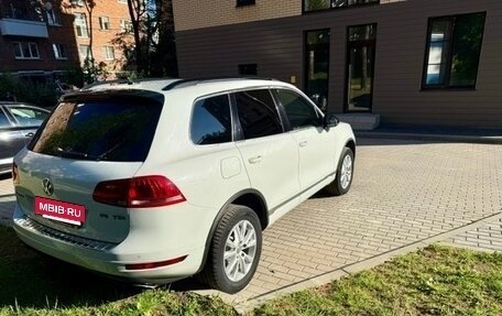 Volkswagen Touareg III, 2013 год, 2 700 000 рублей, 4 фотография