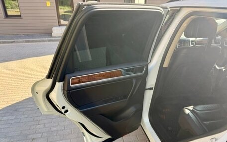 Volkswagen Touareg III, 2013 год, 2 700 000 рублей, 20 фотография