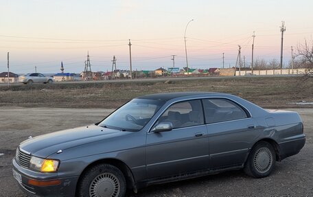 Toyota Crown, 1992 год, 350 000 рублей, 3 фотография