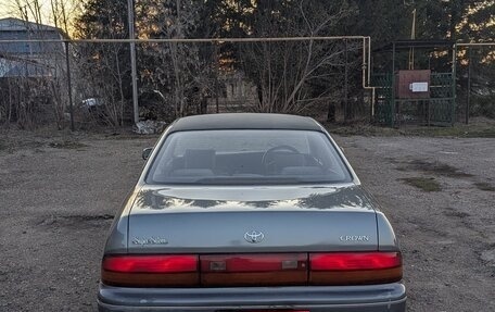Toyota Crown, 1992 год, 350 000 рублей, 2 фотография