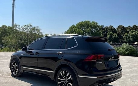 Volkswagen Tiguan II, 2021 год, 1 530 000 рублей, 9 фотография