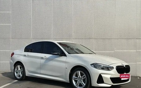 BMW 1 серия, 2022 год, 1 600 000 рублей, 3 фотография