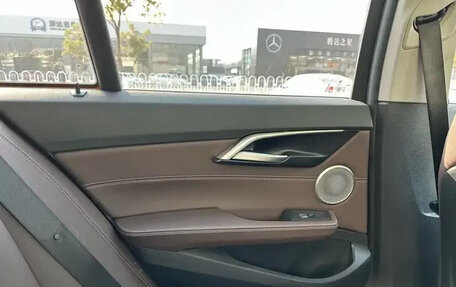 BMW 1 серия, 2022 год, 1 600 000 рублей, 19 фотография