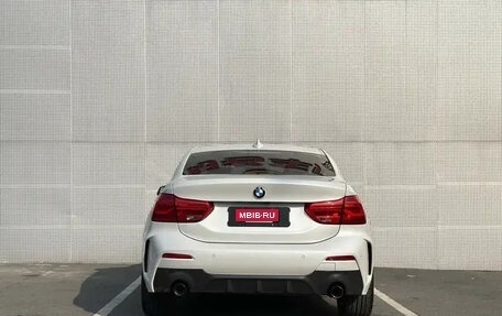 BMW 1 серия, 2022 год, 1 600 000 рублей, 5 фотография